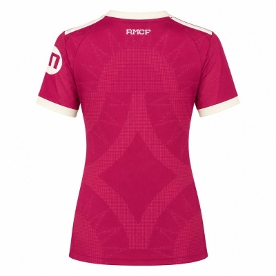 T-shirt desportiva rosa com detalhes brancos e padrão gráfico nas costas