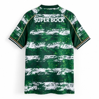 Camisola desportiva verde com texto branco SUPER BOCK nas costas