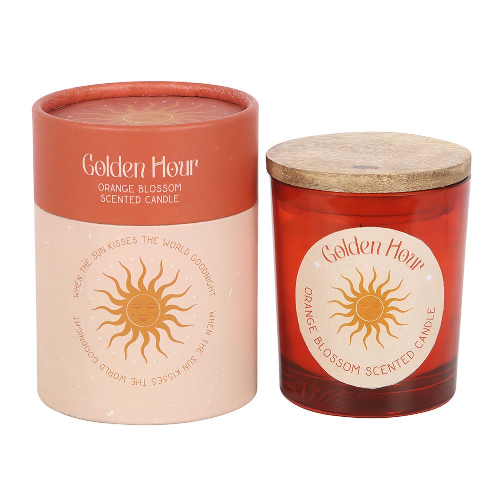 Vela perfumada Golden Hour Orange Blossom com embalagem cilíndrica e tampa de madeira