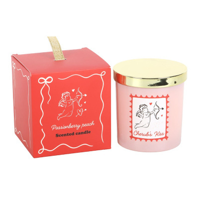 Vela&#x20;com&#x20;aroma&#x20;a&#x20;p&#x00EA;ssego&#x20;e&#x20;framboesa