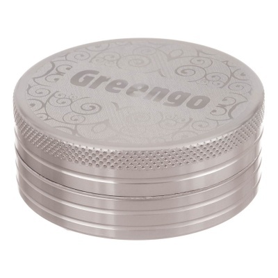 Triturador metálico prateado com padrão e texto Greengo