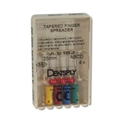 Caixa plástica transparente com quatro instrumentos dentários coloridos da DENTSPLY