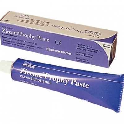 Tubinho azul e embalagem branca de Zircate Trophy Paste para polimento dental