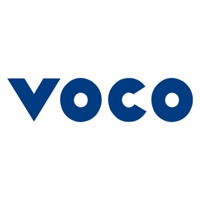 Logotipo azul com a palavra 'voco' em fundo branco