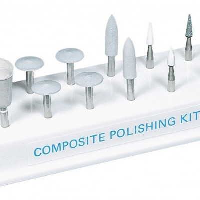 Kit de polimento composto com várias pontas abrasivas em base branca