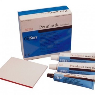 Pacote e tubos de material dentário Permlastic Heavy Body Kerr