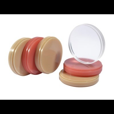 Quatro boiões plásticos redondos em bege e salmão, um com tampa transparente aberto.