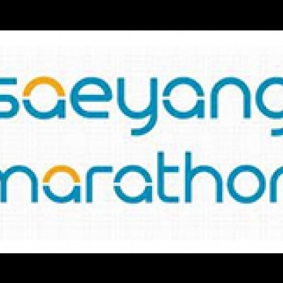 Texto colorido 'saeyang marathon' com design especial na letra 'a'