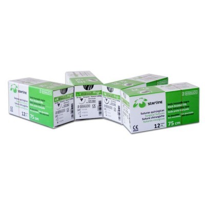 Embalagens brancas e verdes de suturas cirúrgicas Starline sobre fundo branco