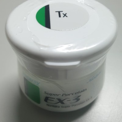 Frasco branco de produto Super Porcelain EX-3 com selo Tx na tampa