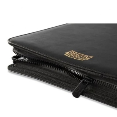 Estojo preto com fecho e texto dourado DRAGON SHIELD
