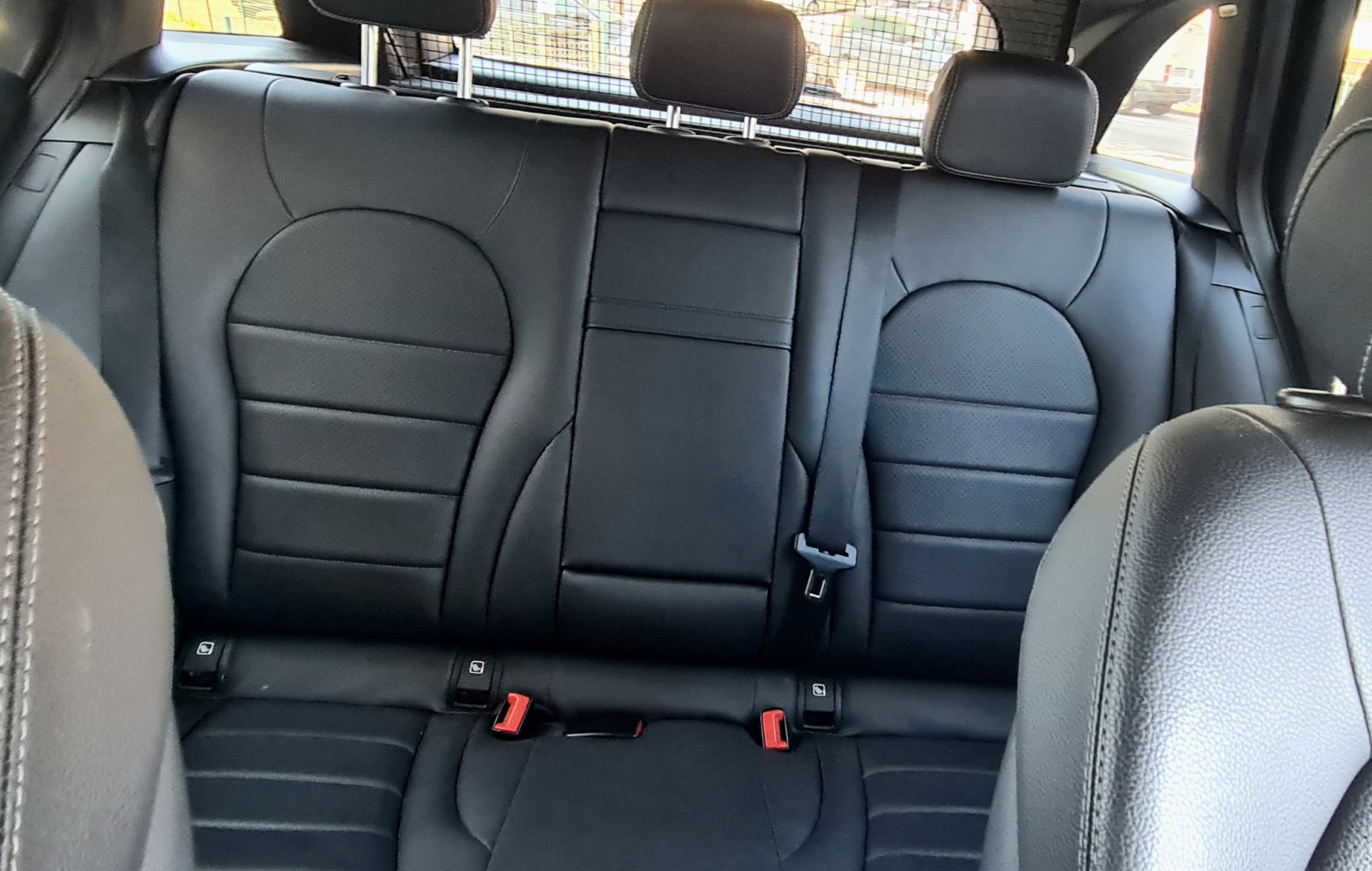 MERCEDES-BENZ C 180 D AMG 1.6 MERCEDES-BENZ C 180 D AMG 1.6