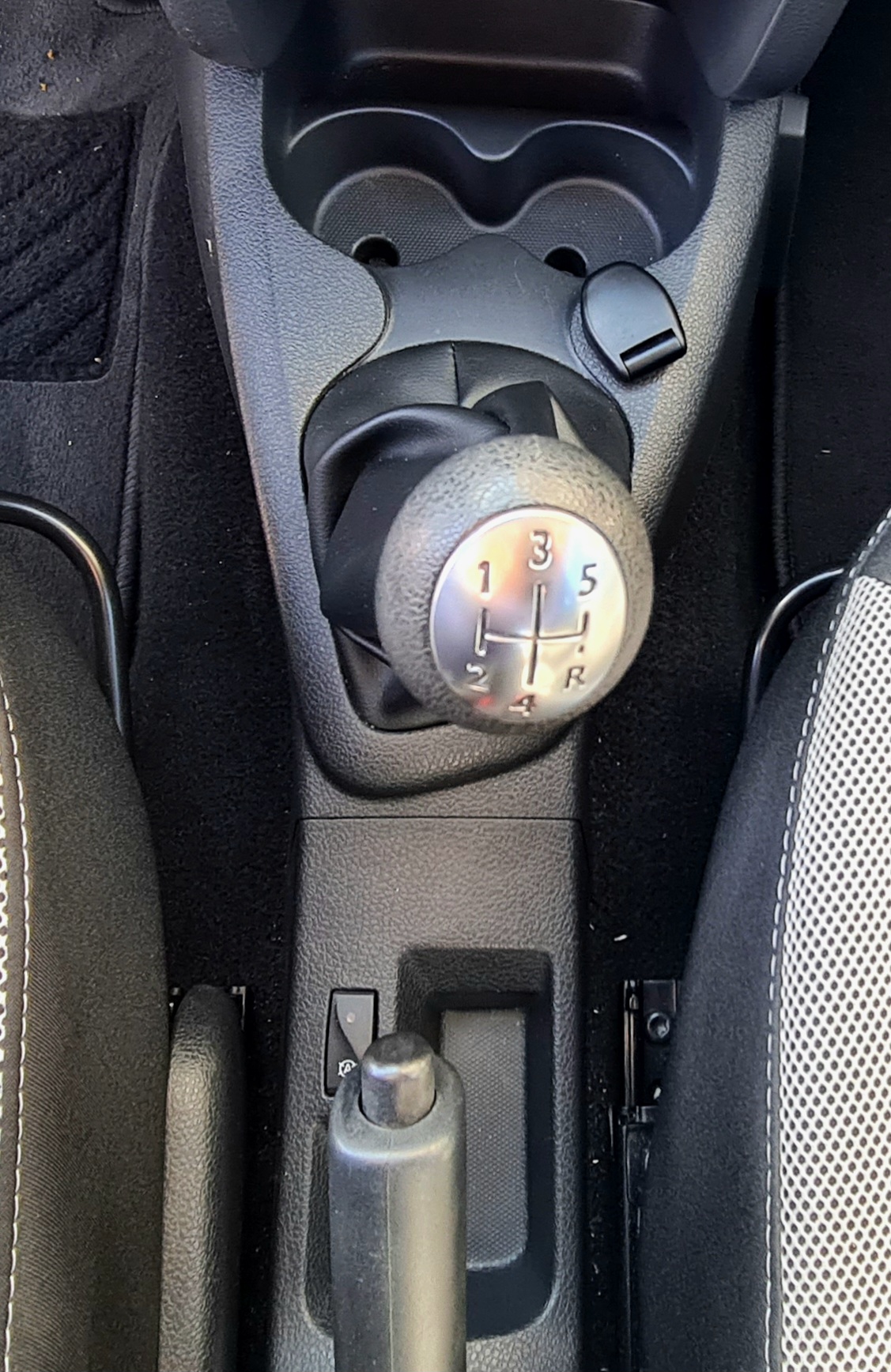 DACIA SANDERO 0.9 TCE STEPWAY DACIA SANDERO 0.9 TCE STEPWAY