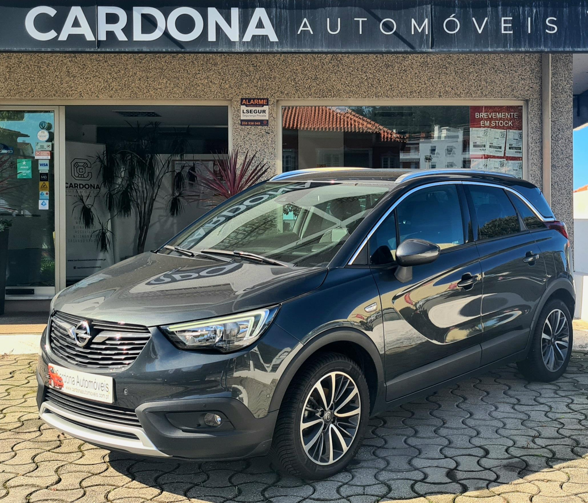 OPEL CROSSLAND X 1.2 T INNOVATION OPEL CROSSLAND X 1.2 T INNOVATION