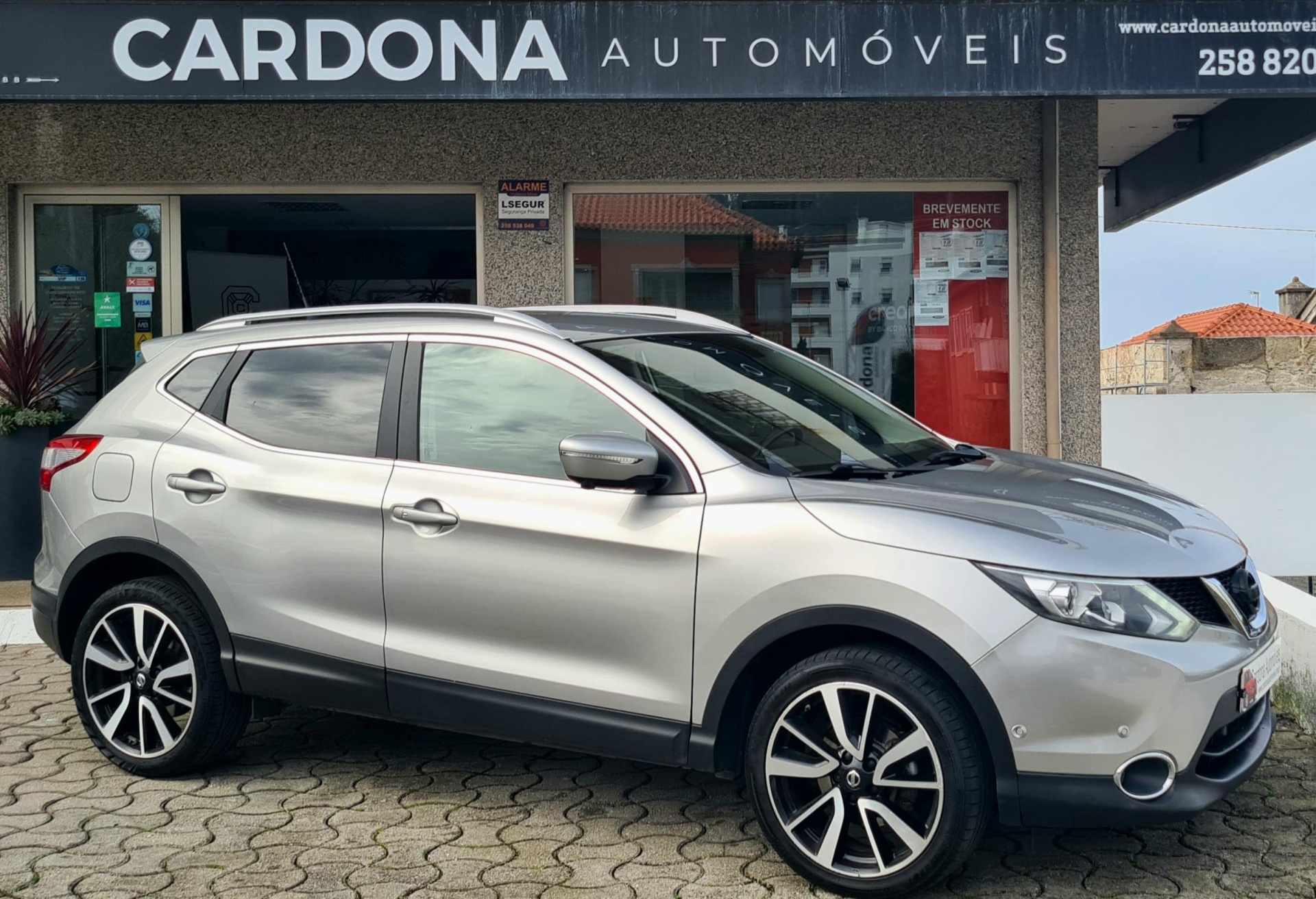 NISSAN QASHQAI 1.5 DCI N-CONNECT NISSAN QASHQAI 1.5 DCI N-CONNECT
