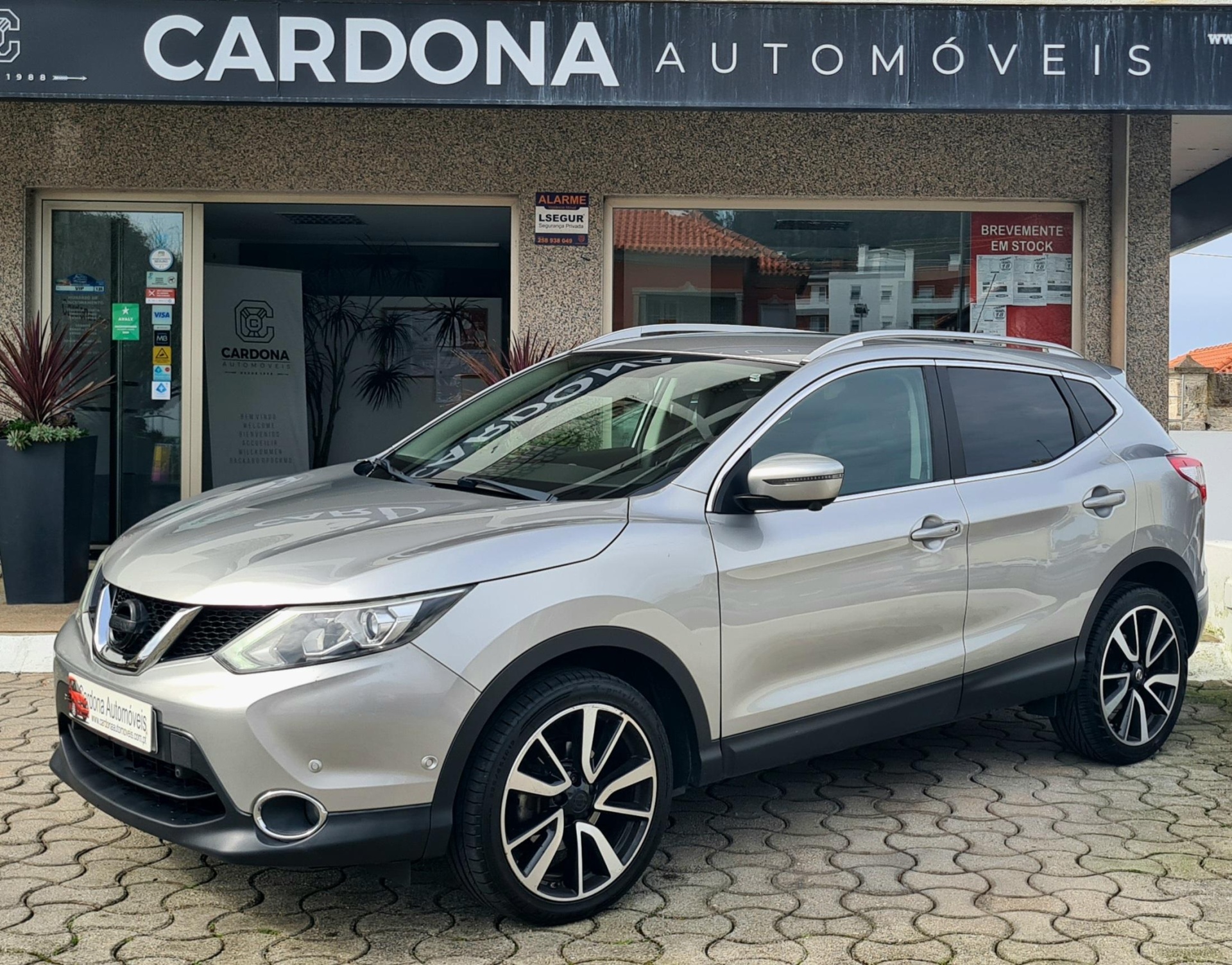 NISSAN QASHQAI 1.5 DCI N-CONNECT NISSAN QASHQAI 1.5 DCI N-CONNECT