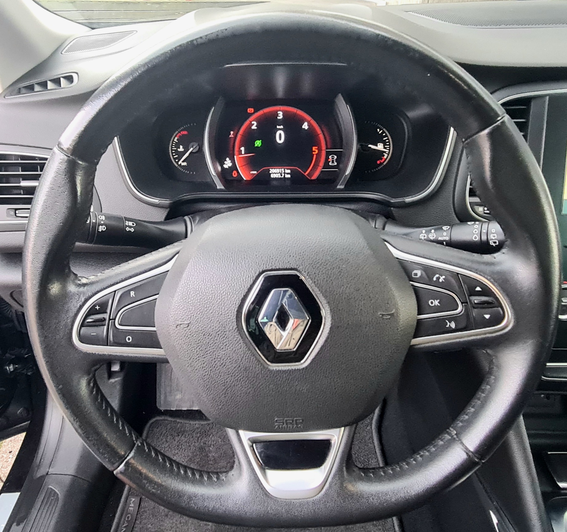 RENAULT MEGANE 1.5 DCI LIMITED SPORT TOURER RENAULT MEGANE 1.5 DCI LIMITED SPORT TOURER