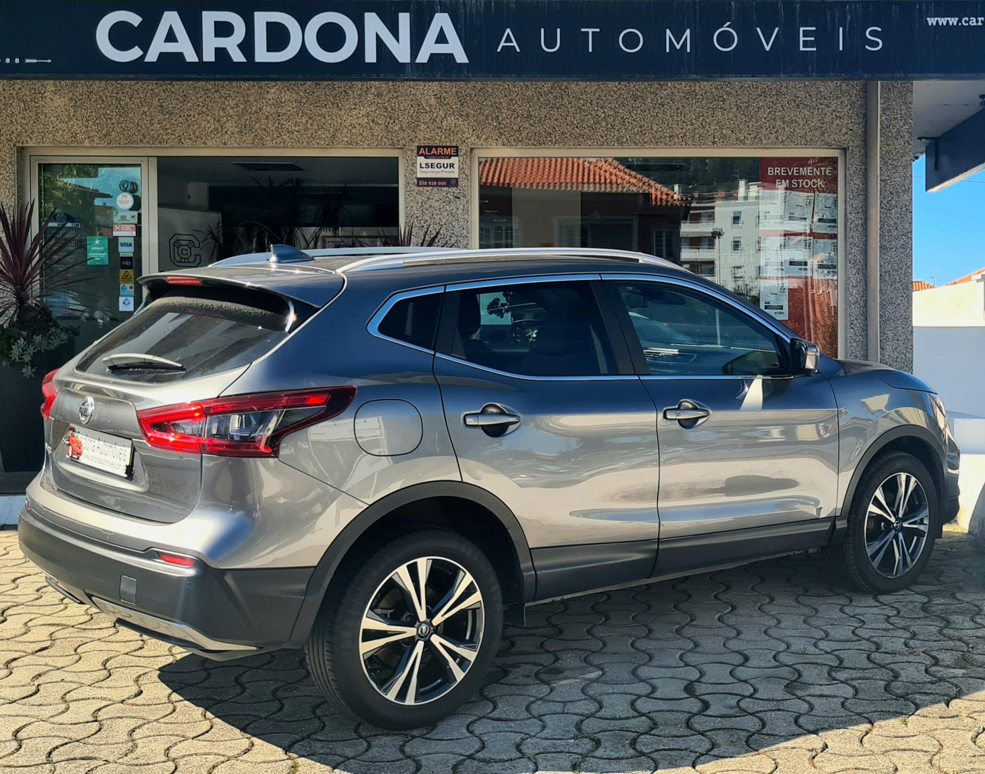 NISSAN QASHQAI 1.5 DCI N-CONNECTA J18 NISSAN QASHQAI 1.5 DCI N-CONNECTA J18