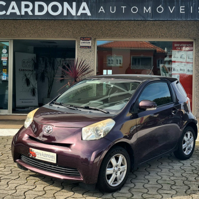 TOYOTA IQ 1.0 VVT-i