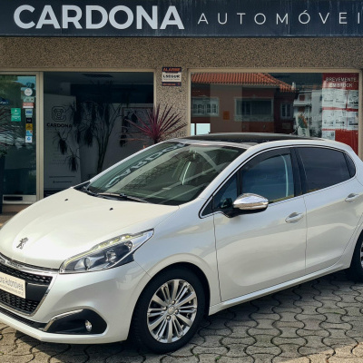 PEUGEOT 208 1.2 ALLURE