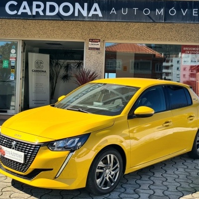 PEUGEOT 208 1.2 PURETECH STYLE