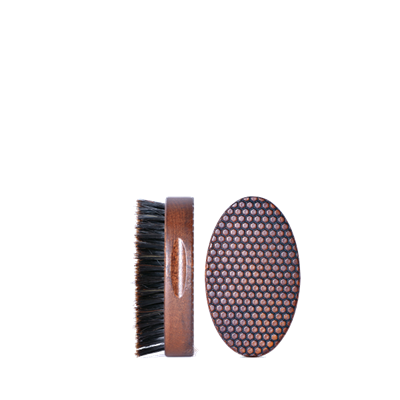 Escova oval para barba com base de madeira e cerdas escuras