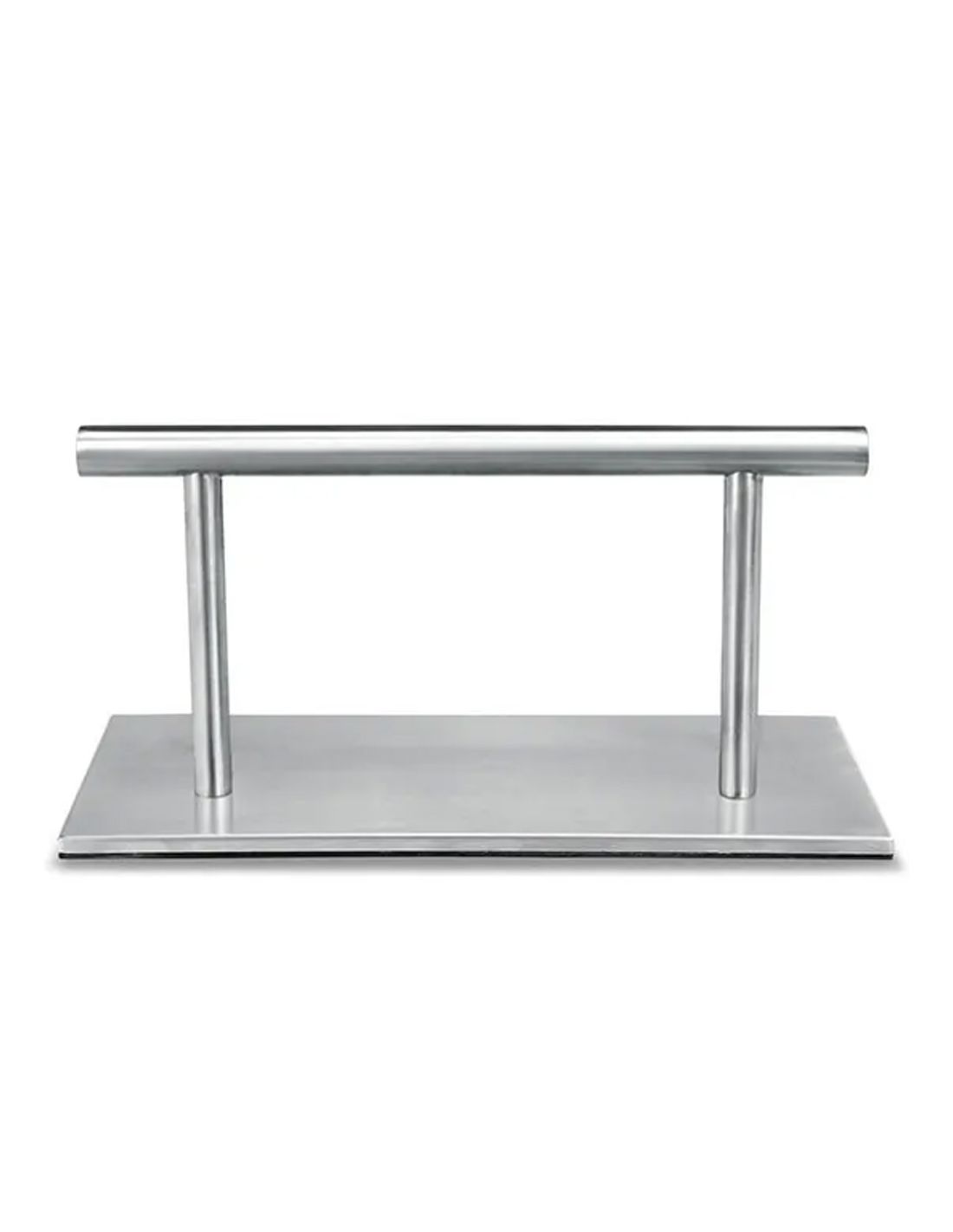 Suporte metálico prateado com base retangular e barra horizontal