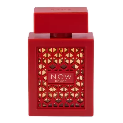 Frasco de perfume vermelho com rótulo NOW ROUGE