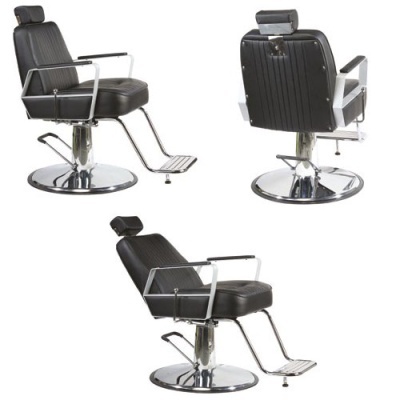 Cadeira de barbeiro preta com estrutura metálica cromada e apoio ajustável