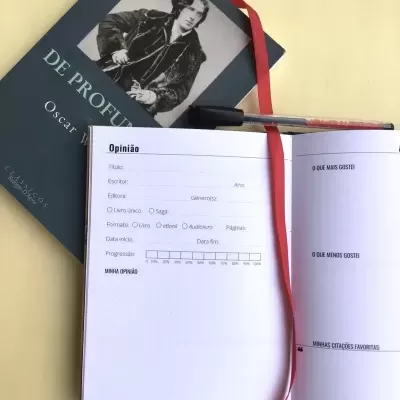 Book of Books - Planeador de Leitura