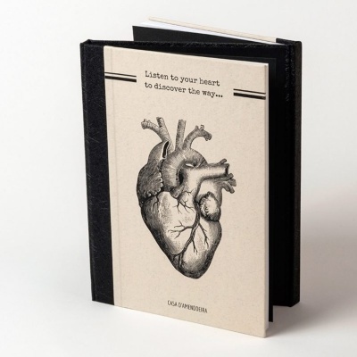 Caderno Duplo "Listen to your heart to discover the way, but use your head to pay for the journey!"