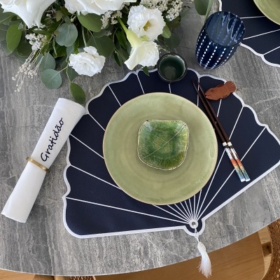 Individual&#x20;de&#x20;mesa&#x20;leque&#x20;azul&#x20;marinho&#x20;&#x28;imperme&#x00E1;vel&#x29;