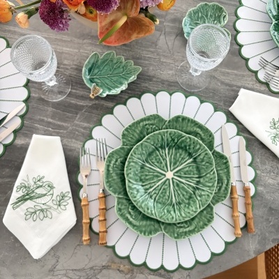 Individual&#x20;de&#x20;mesa&#x20;Carla&#x20;verde&#x20;&#x28;imperme&#x00E1;vel&#x29;