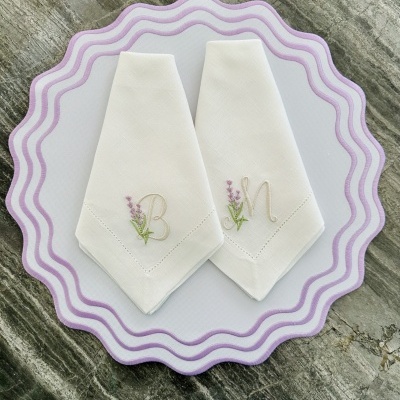 Guardanapo&#x20;letra&#x20;lavanda