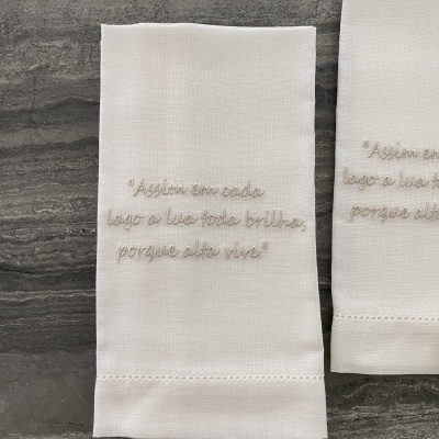 Kit&#x20;com&#x20;6&#x20;guardanapos&#x20;frase&#x20;Fernando&#x20;Pessoa
