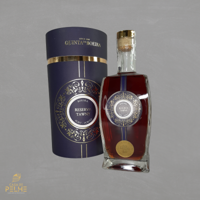 Garrafa de vinho do Porto Reserva Tawny da Quinta da Boeira com caixa azul e dourada