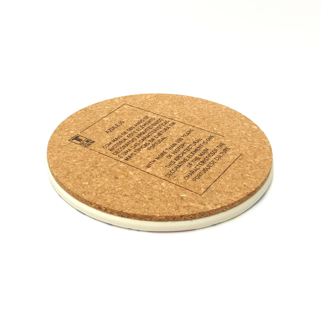 Apoio de copos redondo de cortiça com texto impresso