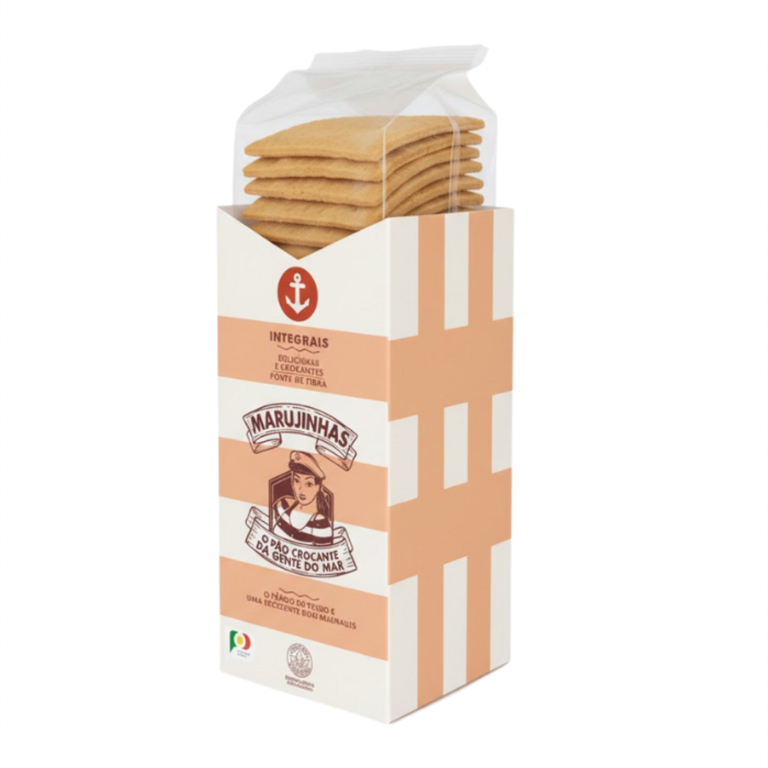 Pacote de bolachas integrais Marujinhas em embalagem branca e castanha com ilustração de marinheiro.