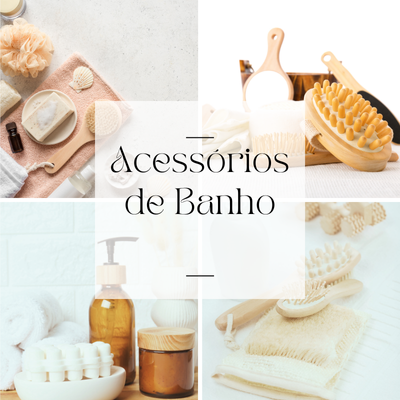 Acessórios de banho dispostos em tons terrosos com esponjas, escovas e frascos
