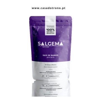 Embalagem roxa e branca de sais de banho SALGEMA com texto e website