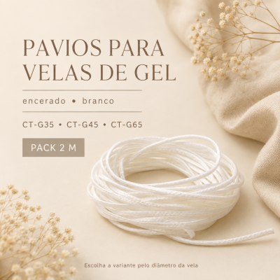 Cordão branco encerado para pavios de velas de gel sobre fundo bege com flores e tecido