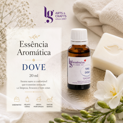 Frasco de essência aromática com sabonete, flores e toalhas