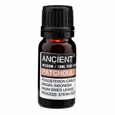 Frasco pequeno de óleo essencial Patchouli com etiqueta preta e branca