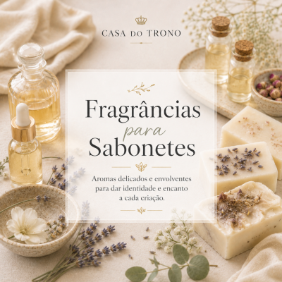 Fragrâncias para sabonetes com frascos de vidro, sabonetes naturais com flores e flores secas.