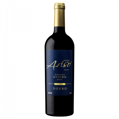 Garrafa de vinho tinto com rótulo azul escuro e texto dourado