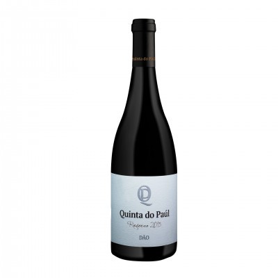 Garrafa de vinho tinto Quinta do Paúl Reserva 2015 DÃO com rótulo branco e texto preto
