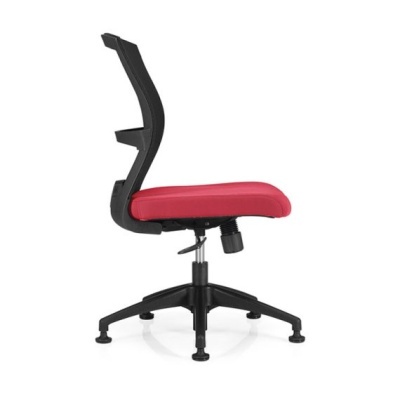 Cadeira de escritório preta com assento vermelho