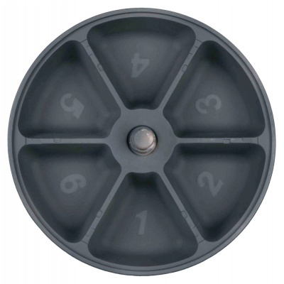 Forma de silicone preta redonda com seis cavidades numeradas