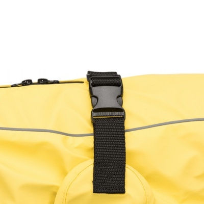 Mochila ou saco amarelo com fecho e correia preta