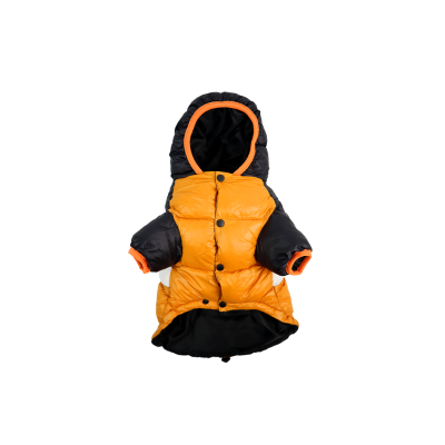 Casaco acolchoado laranja e preto para cão com capuz e botões pretos